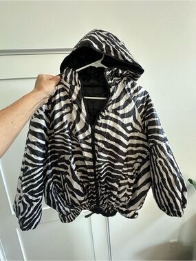 Motivi Girls' Zebra-Print Hooded Puffer Jacket - Black & White